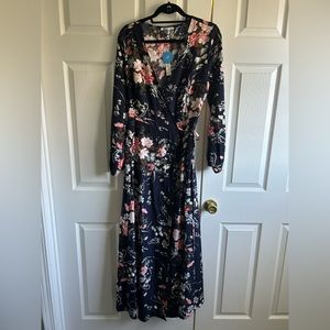 Cupshe large  maxi long sleeve wrap dress